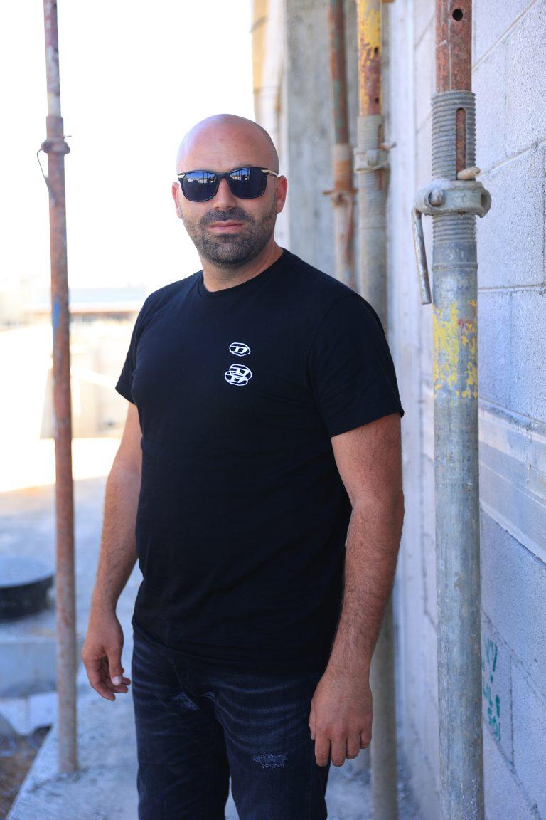 יעקב אביב מפקח בנייה